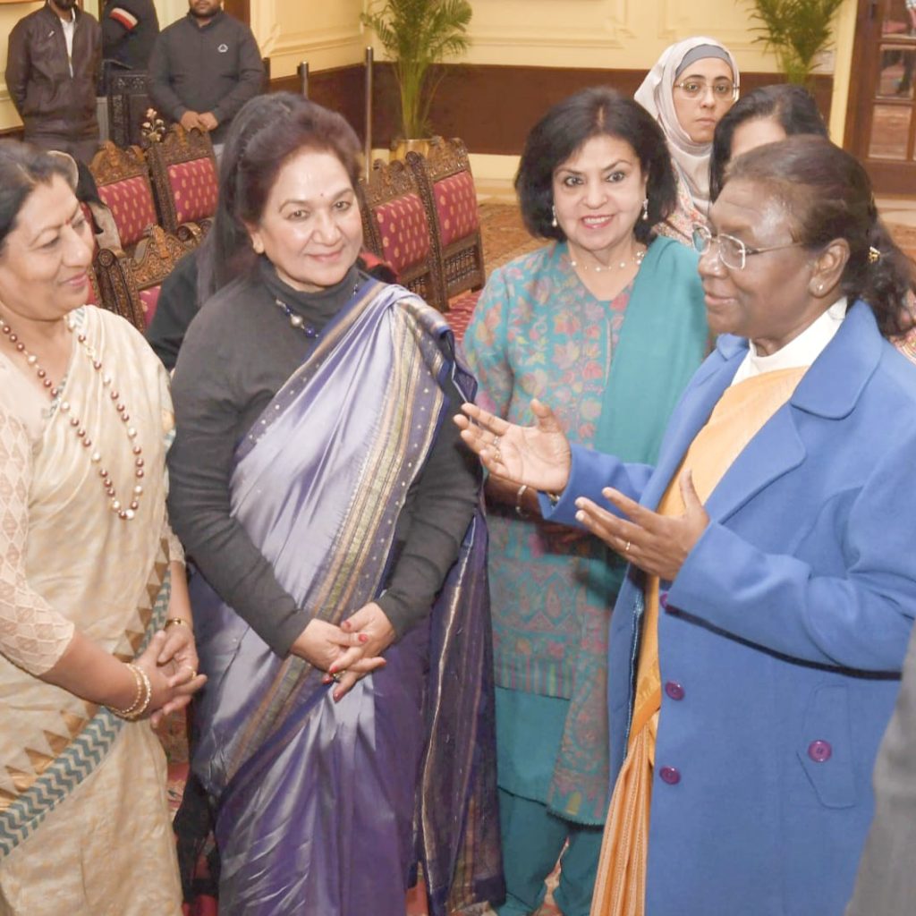 In a significant stride towards fostering societal upliftment, Dr. Ms. S Kumar, MD of Support A Skill Care Foundation, recently with a women's delegation to meet the Honorable Smt. Droupadi Murmu, the distinguished President of India.